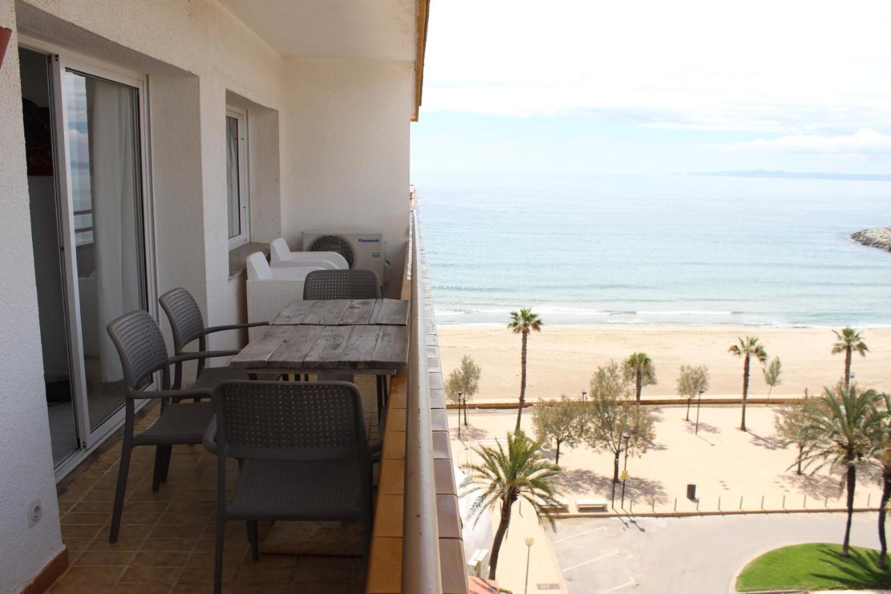 Beautiful Apartment In Front Of Beach, Pool, View Roses Exterior foto